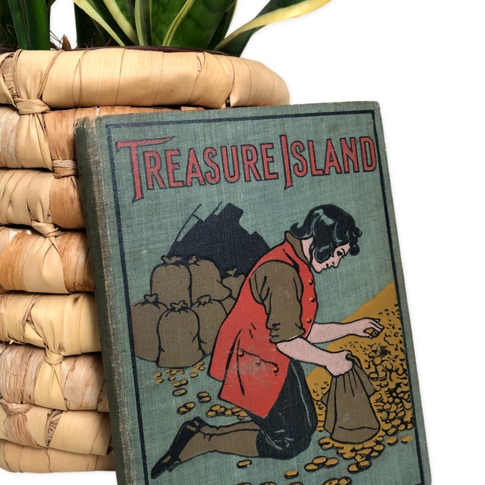 Vintage Treasure Island by Robert Louis Stevenson with Colour Illustrations